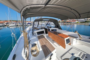 Dufour 470 „Amber“ – fotka 8