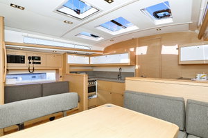 Dufour 470 „Amber“ – fotka 17