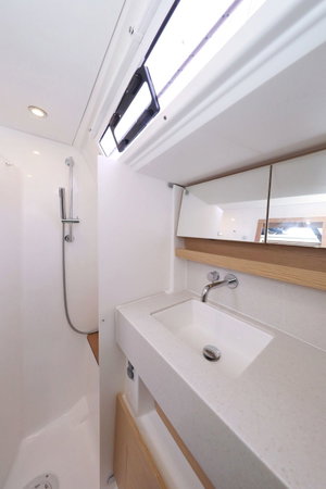 Dufour 470 „Stargate“ – fotka 36