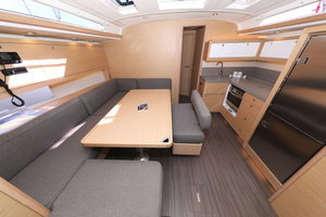 Dufour 470 „L'Albatros“ – fotka 3