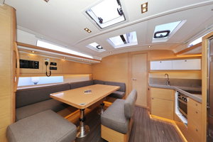 Dufour 470 „Anthea“ – fotka 15