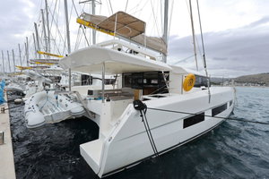 Dufour 48 Catamaran „Believe“ – fotka 2