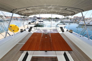 Dufour 530 „Blue Therapy“ – fotka 12