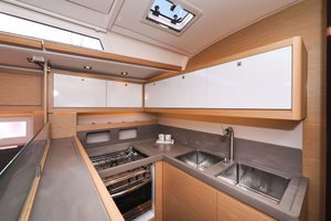 Dufour 530 „Kasper“ – fotka 19
