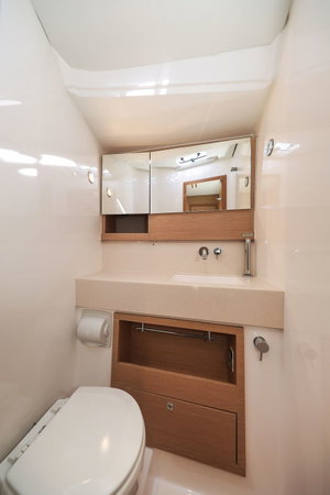 Dufour 530 „Kasper“ – fotka 36