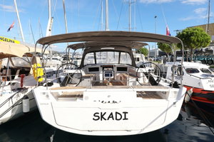Dufour 530 „Skadi“ – fotka 1