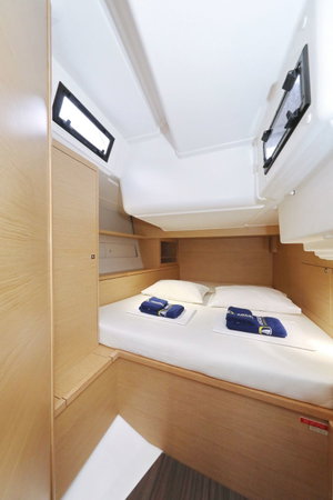 Dufour 530 „Skadi“ – fotka 33