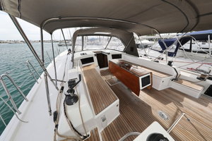 Dufour 530 „Dancer“ – fotka 9