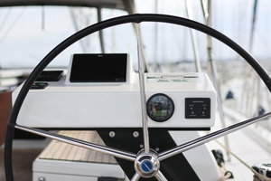 Dufour 530 „Dancer“ – fotka 43