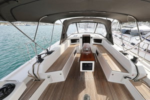 Dufour 530 „Dancer“ – fotka 7