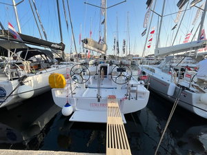 First 36 „Ultra First“ – fotka 3
