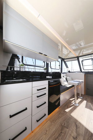 Futura 40 Grand Horizon „Muneca“ – fotka 24