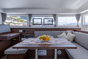 Lagoon 40 „Sailor Moon“ – fotka 3