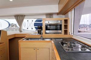 Lagoon 400 S2 „Ladies First“ – fotka 16