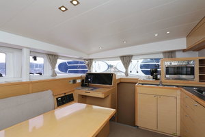 Lagoon 400 S2 „Ladies First“ – fotka 12