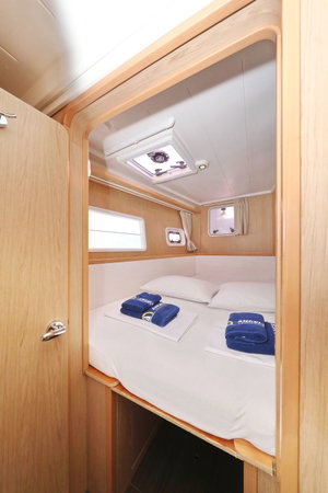 Lagoon 400 S2 „Maja V“ – fotka 27