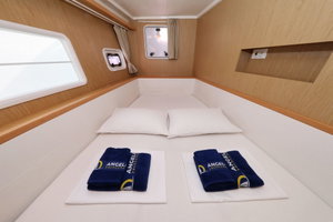 Lagoon 400 S2 „Maja V“ – fotka 28