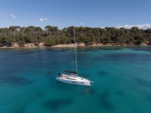 Sun Odyssey 350 „Miyabi“ – fotka 2