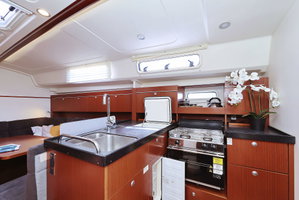 Hanse 415