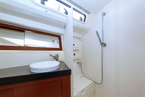 Hanse 415