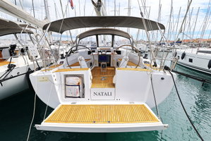 Hanse 415