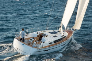 Bavaria Cruiser 37 „HAYDN“ – fotka 3
