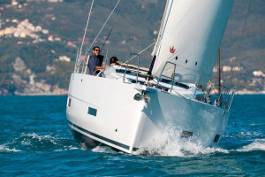 Dufour 390 GL „MAYBE TOMORROW“ – fotka 2