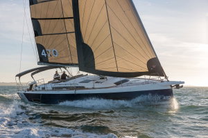 Dufour 470 „GLOXINIA“ – fotka 1