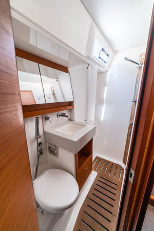 Dufour 530 „LILAS“ – fotka 10
