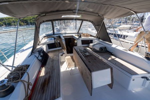 Dufour 530 Smart Electric „INSPIRATION“ – fotka 10