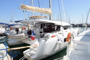 Lagoon 42 „DREMMWEL“ – fotka 1