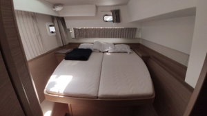 Lagoon 42 „WHITE MOON“ – fotka 4