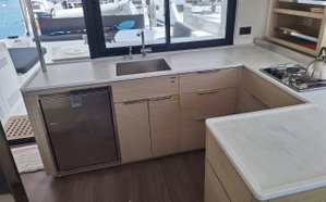 Lagoon 46 „BOATYLICIOUS“ – fotka 5