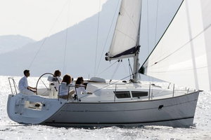 Sun Odyssey 32i „Carmen“ – fotka 1