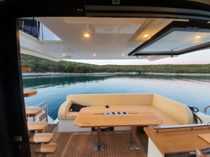 Sealine F430 „Blue Lagoon II“ – fotka 3