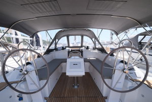 Bavaria C38 „Coral“ – fotka 2