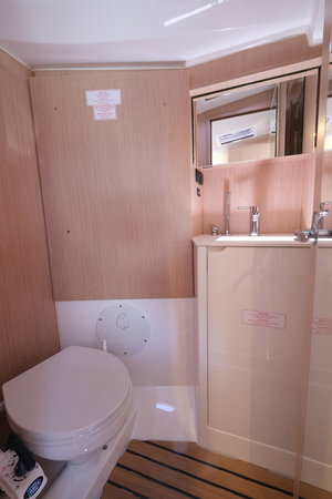 Bavaria C38 „Coral“ – fotka 13