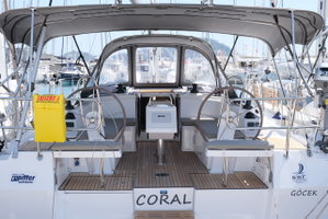 Bavaria C38 „Coral“ – fotka 1