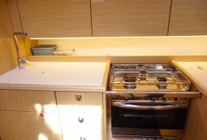 Bavaria C38