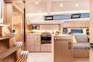 Bavaria C38 „Rising Sun“ – fotka 8