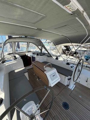 Bavaria C38 „The Cat“ – fotka 7