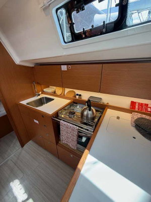 Bavaria C38 „The Cat“ – fotka 12