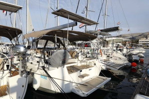 Bavaria C38 Style „Amore“ – fotka 3