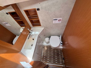 Bavaria C42 „A.HO.I. two“ – fotka 16