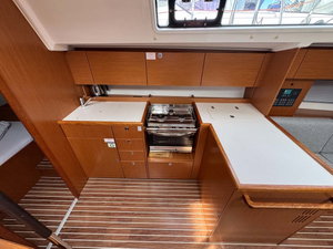 Bavaria C42 „A.HO.I. two“ – fotka 8