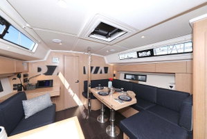 Bavaria C42 „First Light“ – fotka 13