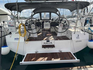 Bavaria C42 „Nava“ – fotka 1