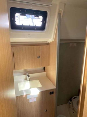 Bavaria C42 „Sideways“ – fotka 10