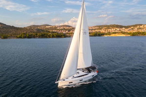 Bavaria C42 „Vento Estivo“ – fotka 5