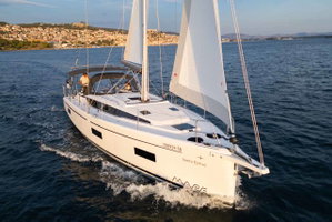 Bavaria C42 „Vento Estivo“ – fotka 1